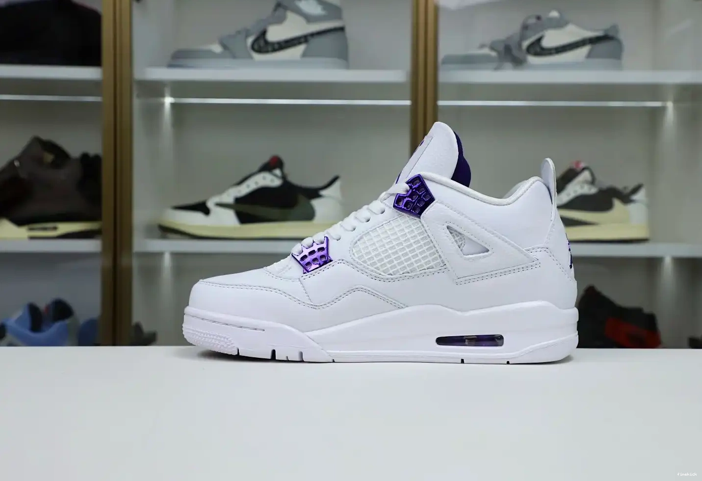 4 JORDAN METALLIC PURPLE AIR 0503